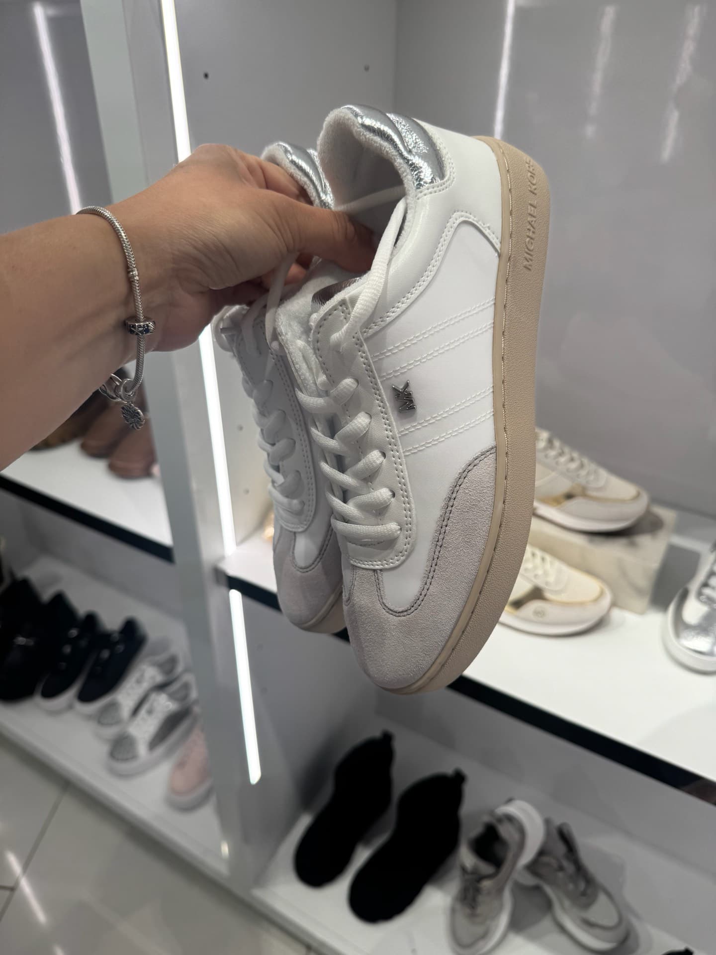 Кроссовки Michael Kors